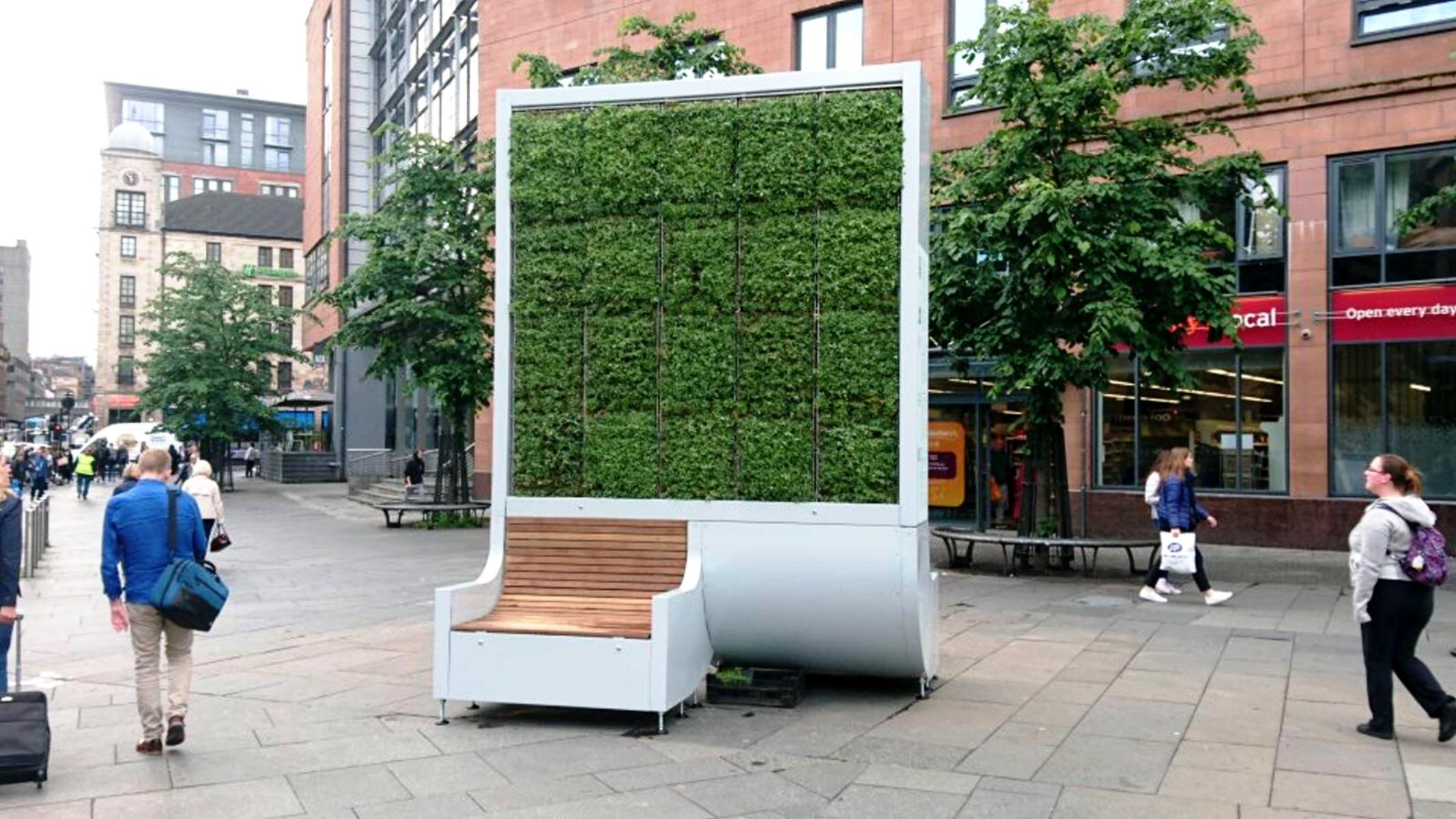 🌳 This artificial tree sucks up as much pollution as 275 regular trees