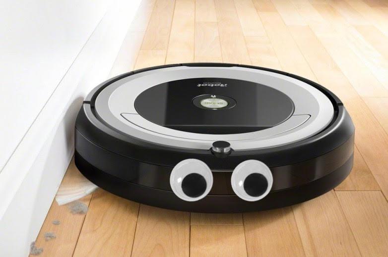 🤖 What have you named your robot vacuum cleaner?