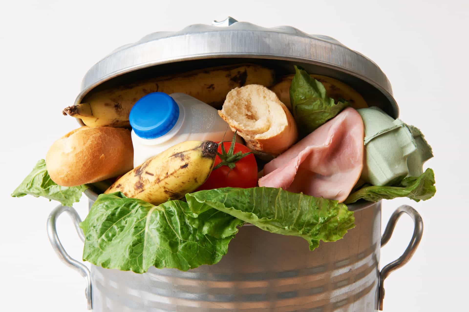 🍅 3 smart technologies that reduce food waste