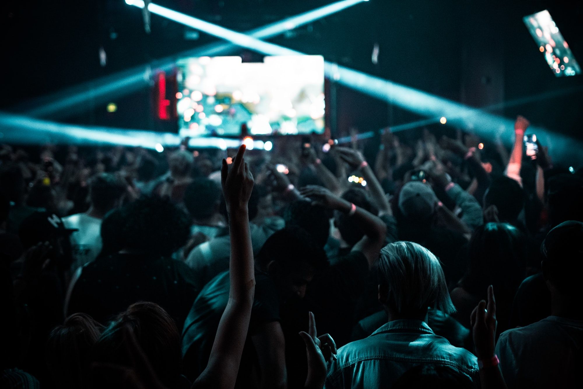🕺 Clubbers help venues recycle energy - by dancing