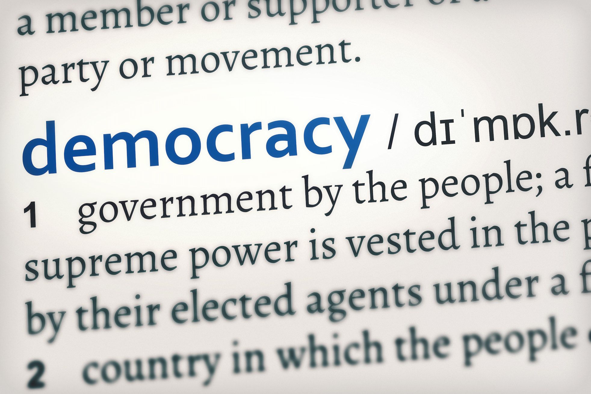 🗳️ New study: No evidence of democratic decline