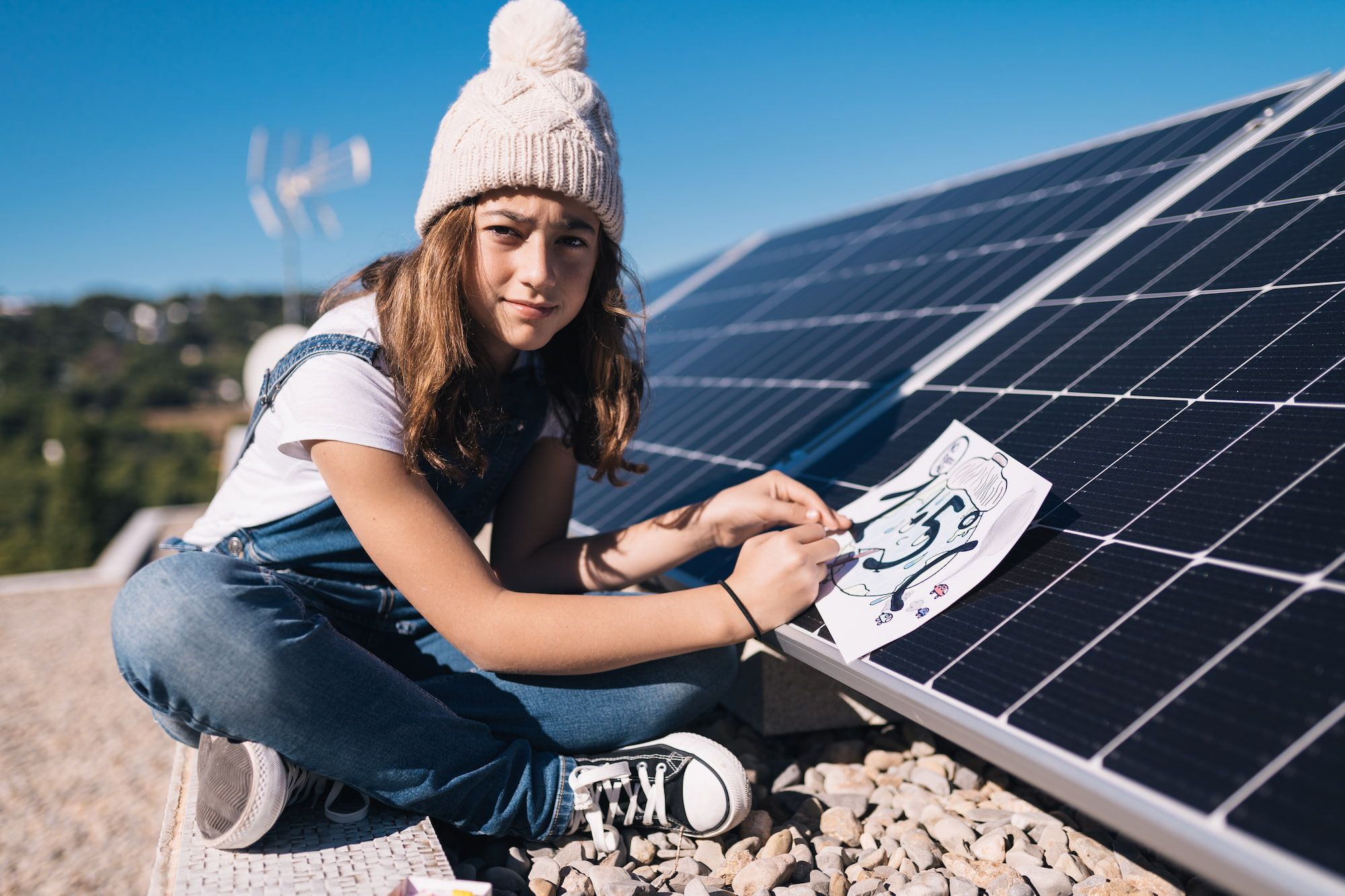 🌡️ Staying within 1.5 degrees is possible, due to record growth for renewables