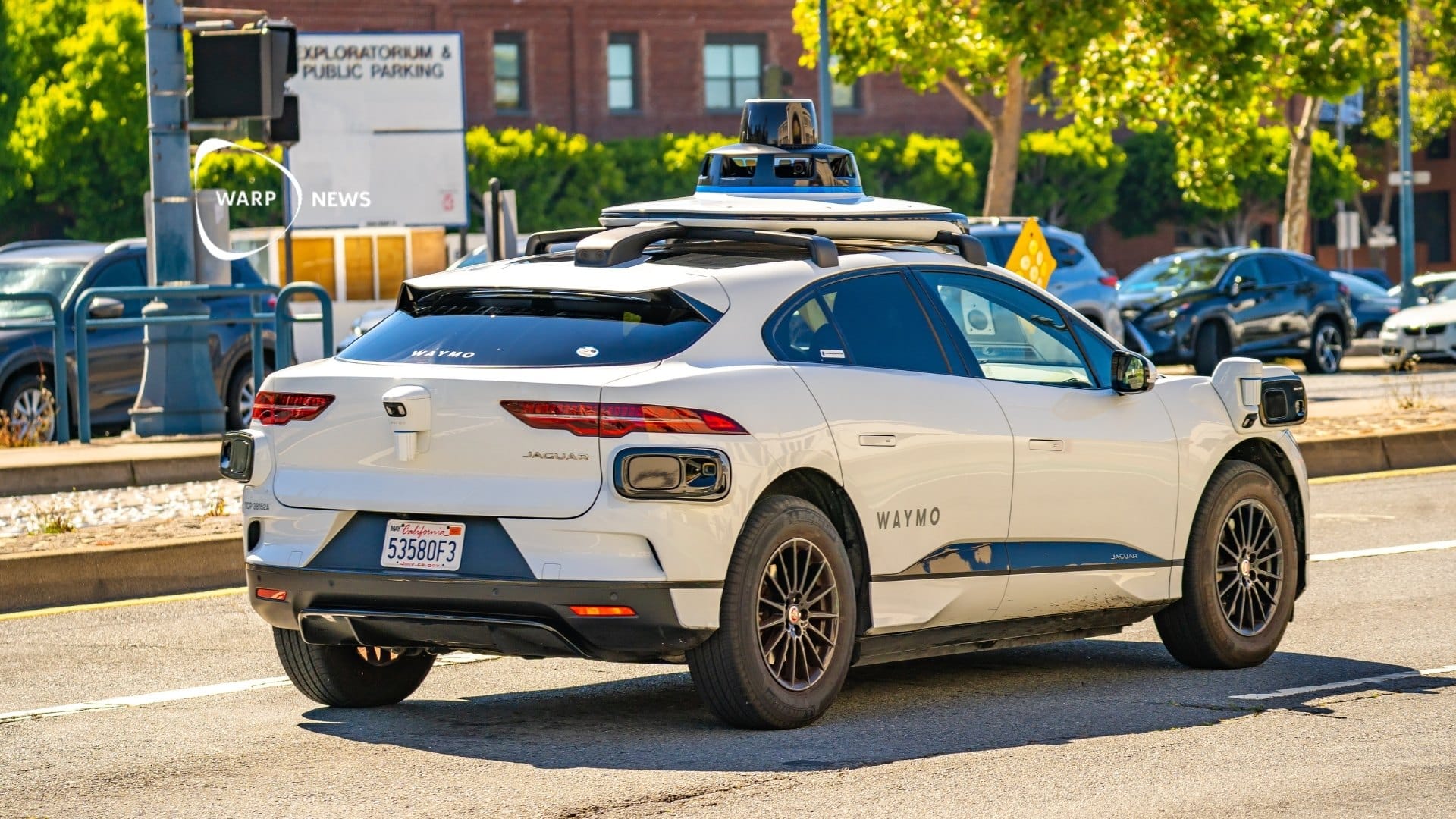 🚗 Waymo self-driving vehicles are significantly safer than human drivers