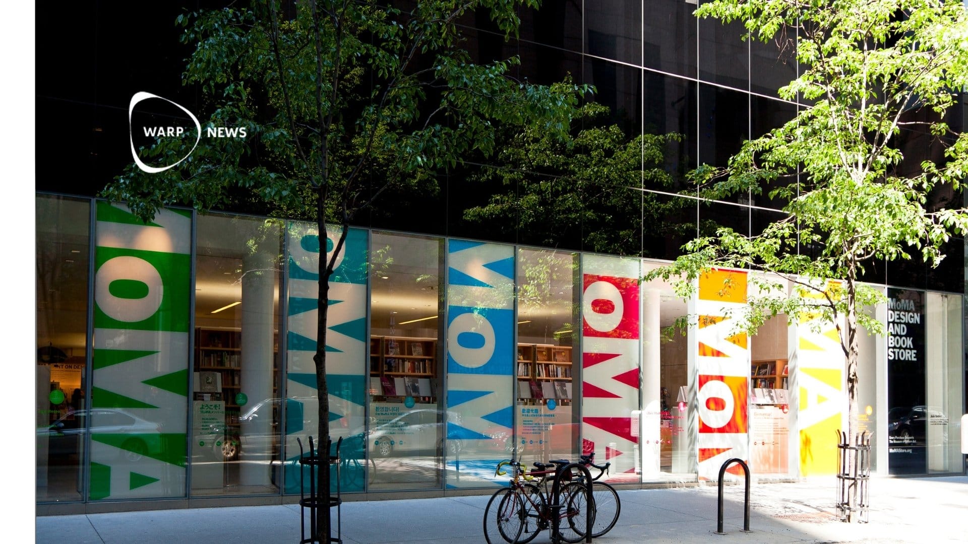 🔁 AI-trained poet creates infinite poem that rewrites itself every hour