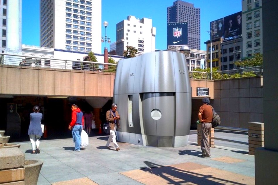 This high-tech toilet will recycle rainwater and keep a city cool