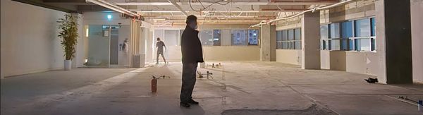 노동이 공간을 떠났을 때: 일하는 인간과 거주하는 인간 사이의 균열