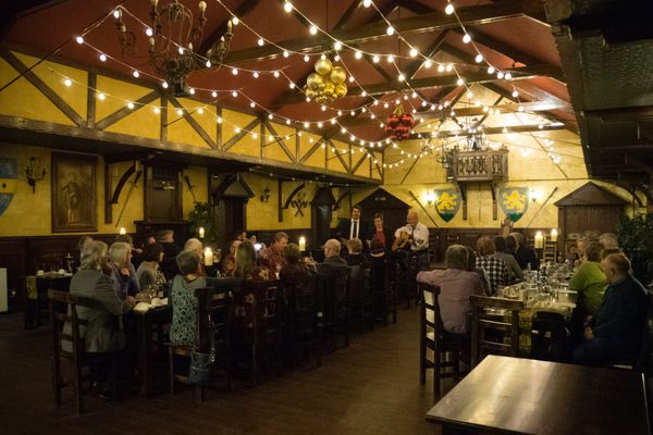 Haggis, Whisky und Dudelsackmusik: Zur Burns Night in Schottland