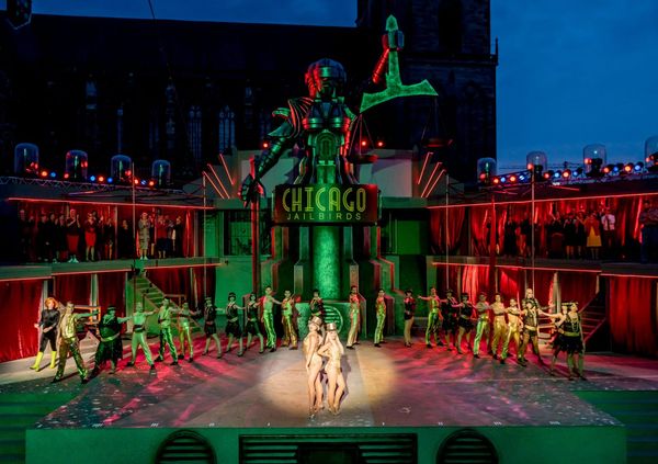 Chicago: DomplatzOpenAir 2019 in Magdeburg – Bericht von der Musical-Premiere