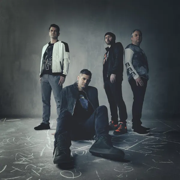 Gelungener zweiter Aufguss für ein großartiges Album: Fast Advance Fast Reverse von Diorama
