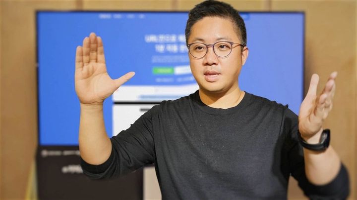 순식간에 광고용 동영상 '뚝딱'…AI로 광고 산업 혁신하는 브이캣