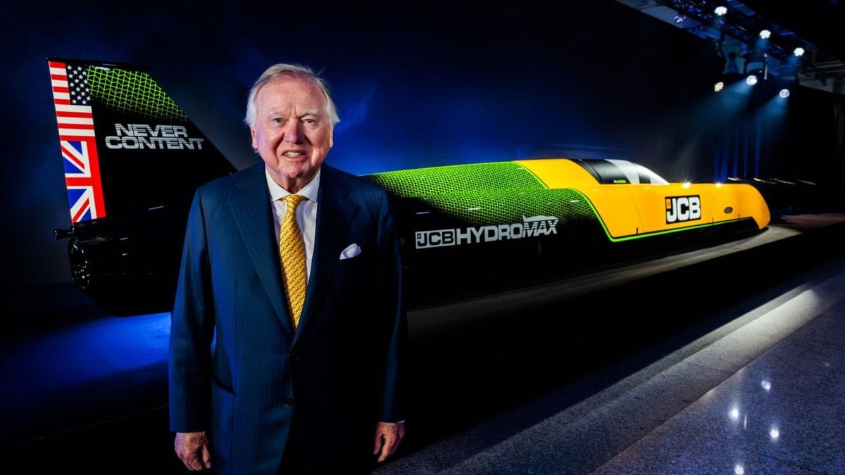 JCB built a 1,600 bhp hydrogen car to beat its own land speed record