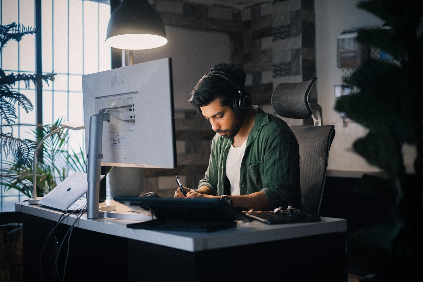 man working - Improve Focus and Productivity 