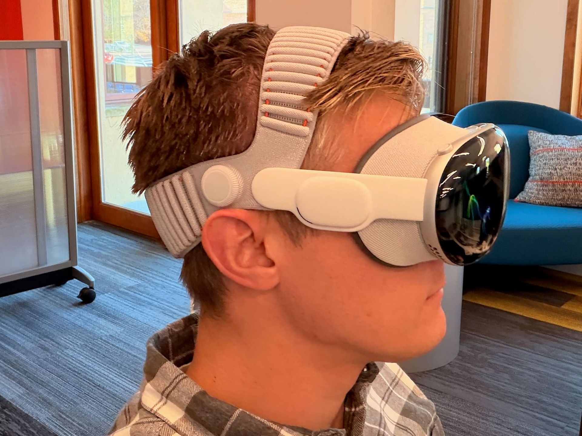 The Sunday Scene - 17