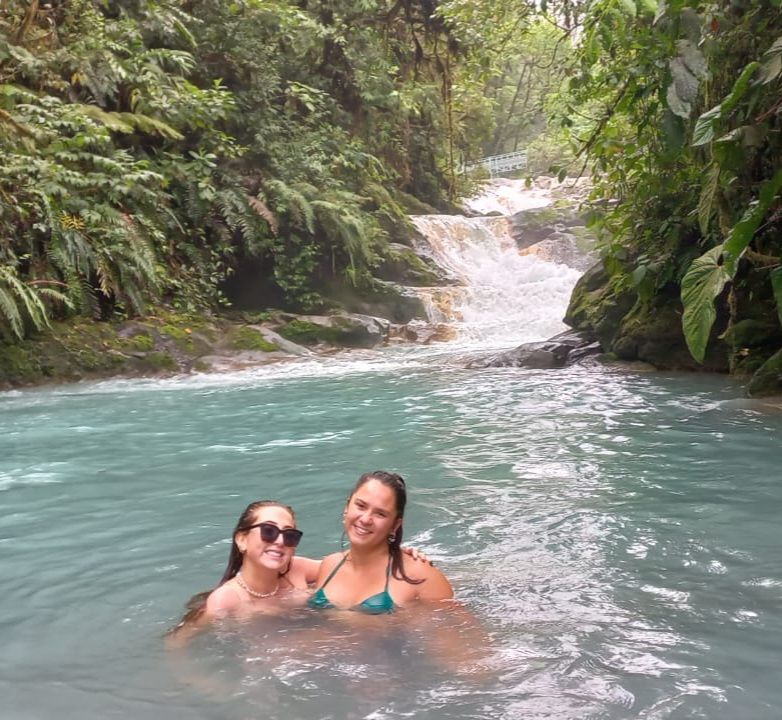 Sloths, coffee & unforgettable memories: Life as a volunteer in Costa Rica with Cemaliye B.