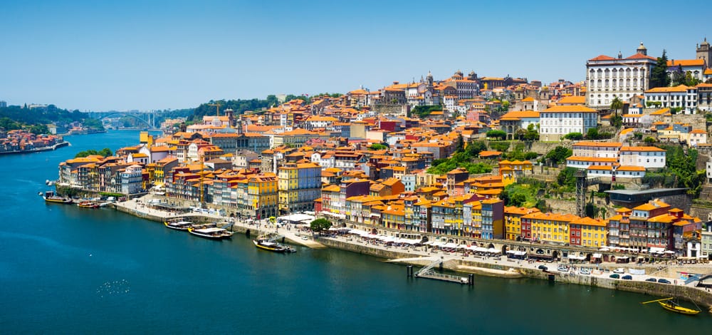 Portugal Working Holiday Visa - The Complete Guide For 2026