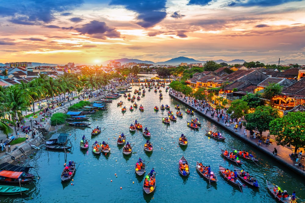 Contiki Vietnam Alternatives: 5 Best Young-Adult Tours Compared (2026)
