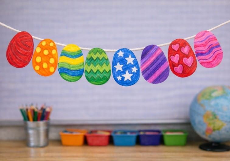 Easy and DIY Easter Egg Garland Craft for Kids