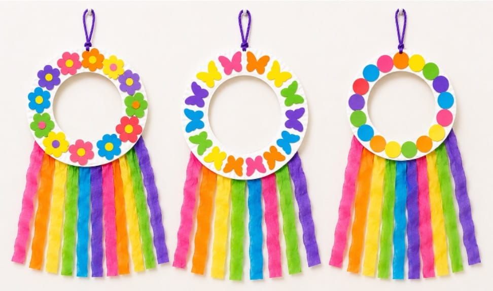 Easy Paper Plate Wreath Crafts for Kids