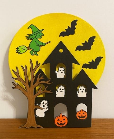 Cute Halloween Crafts for Kids: Haunted House Fun