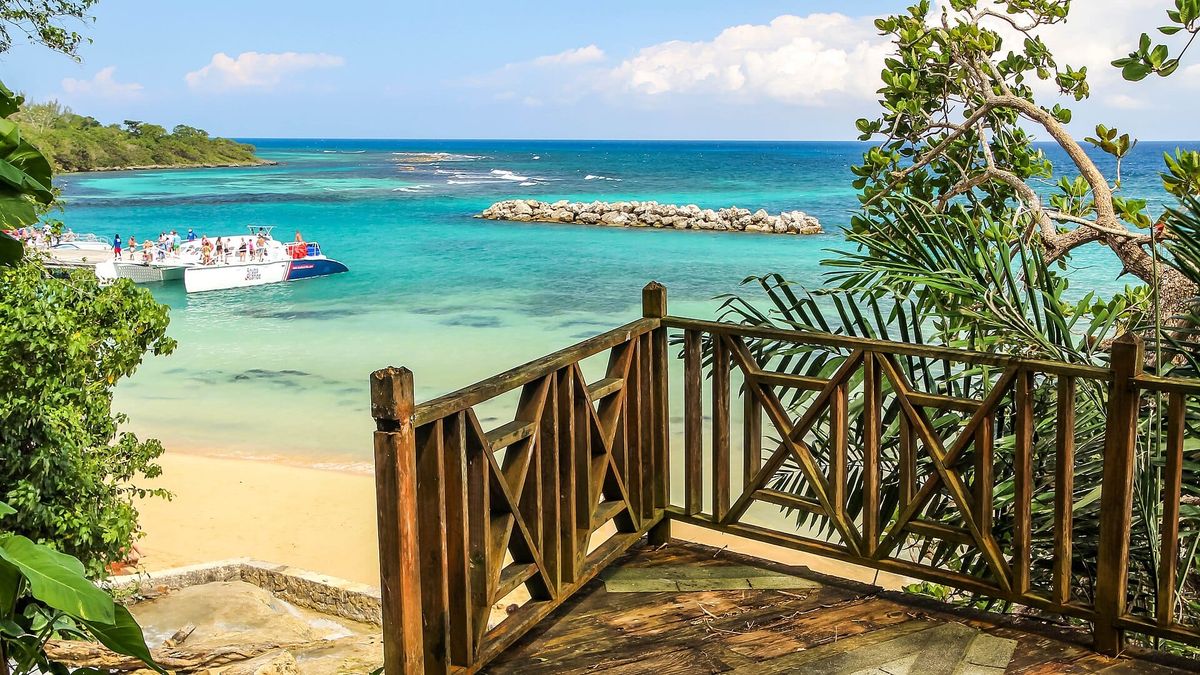 A Birthright Behind a Padlock: The Fight for Little Dunn's River Beach