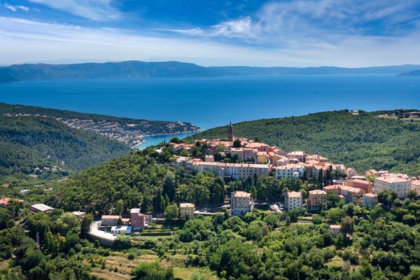 The Price of Paradise: Tourism and Everyday Life in Istria