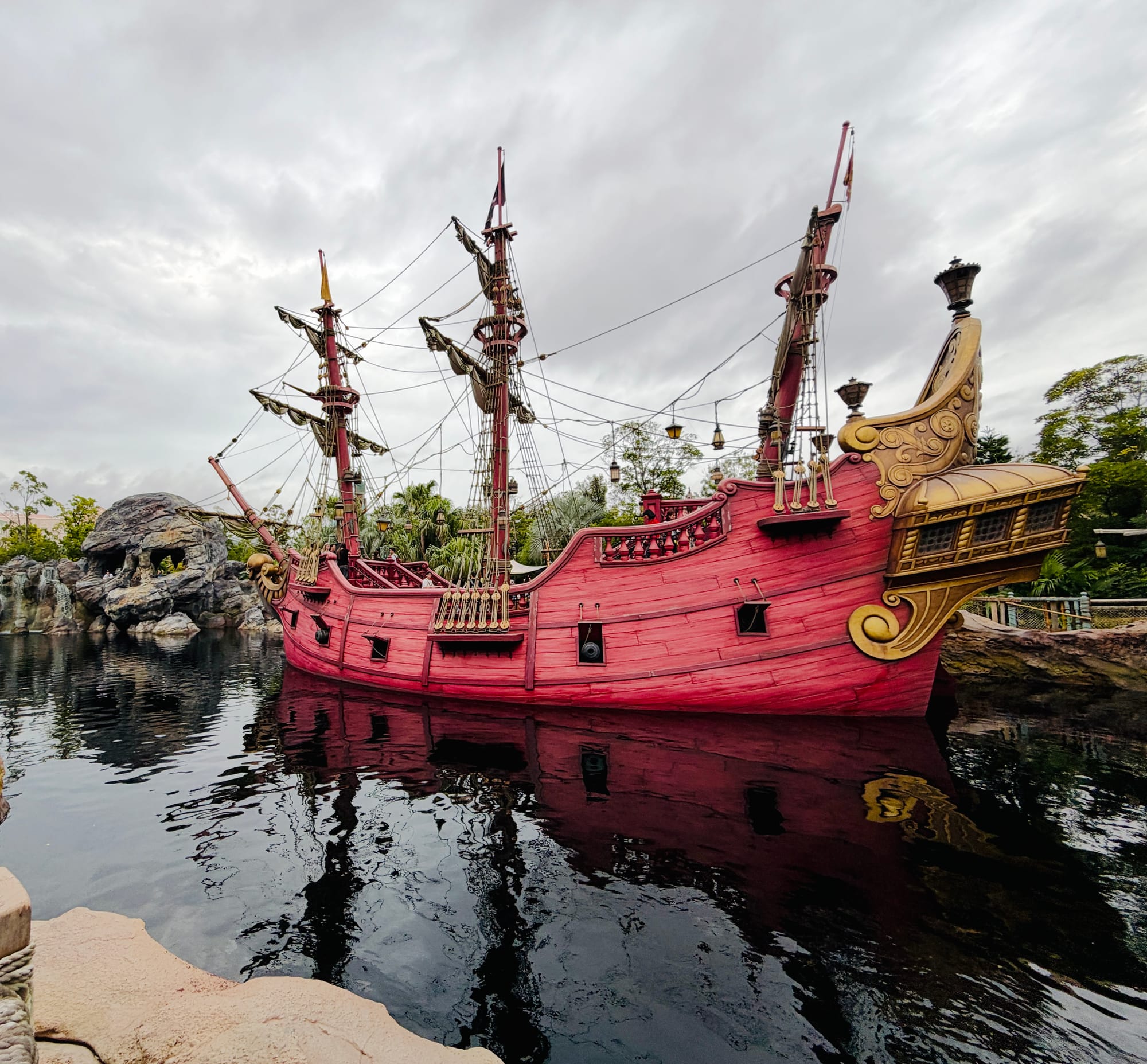 What it’s like to visit Tokyo DisneySea