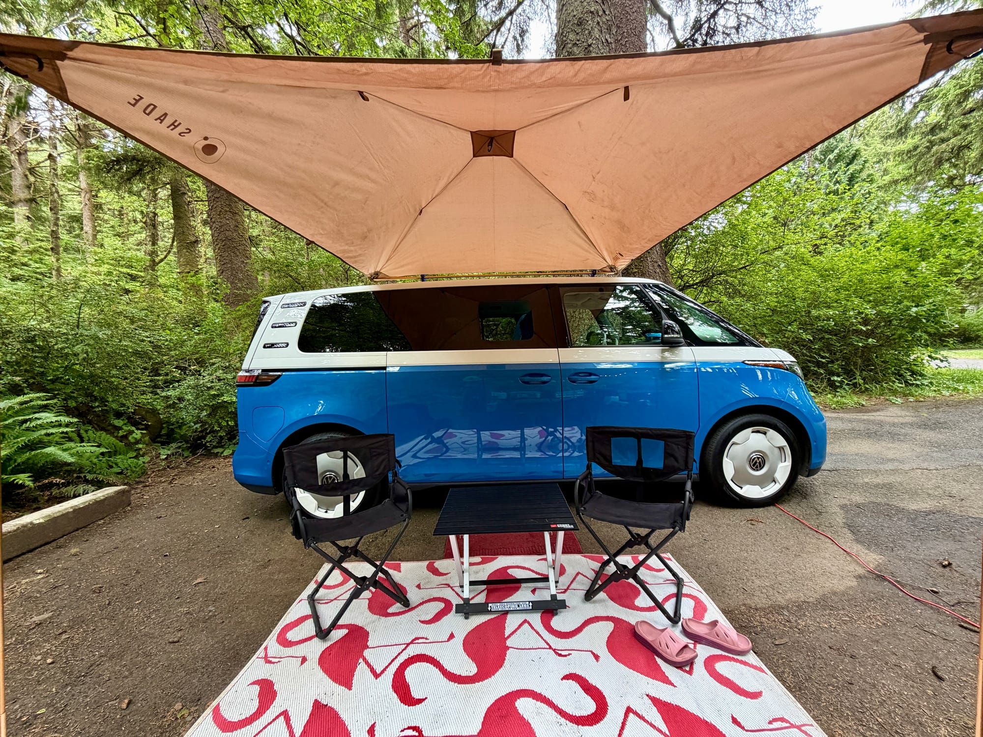 EV camping at the coast