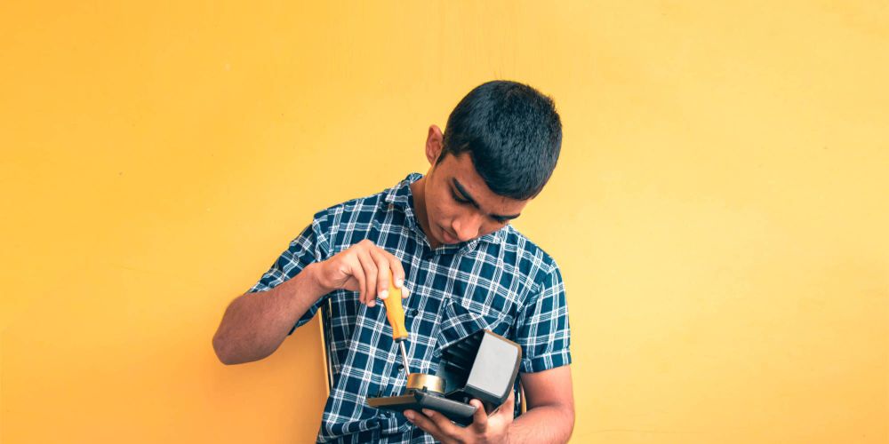 Ewaste will not be solved without the right to repair or more convenient recycling / iStock