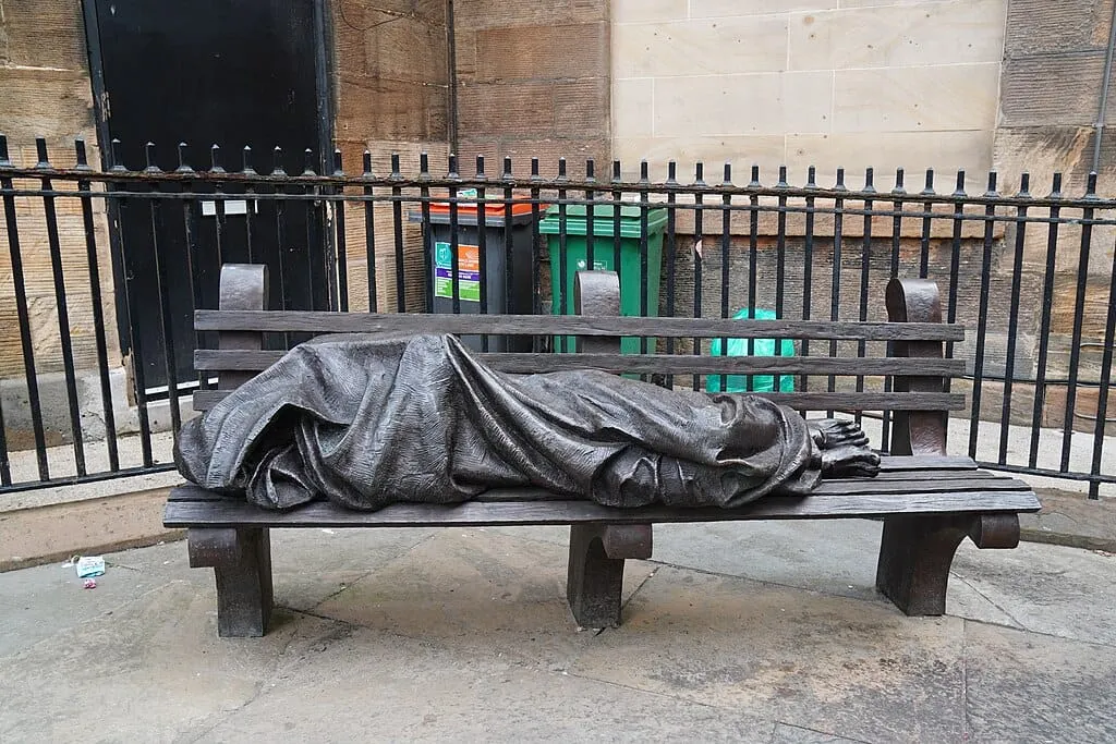 Glasgow's asylum crisis stokes unsavoury tensions