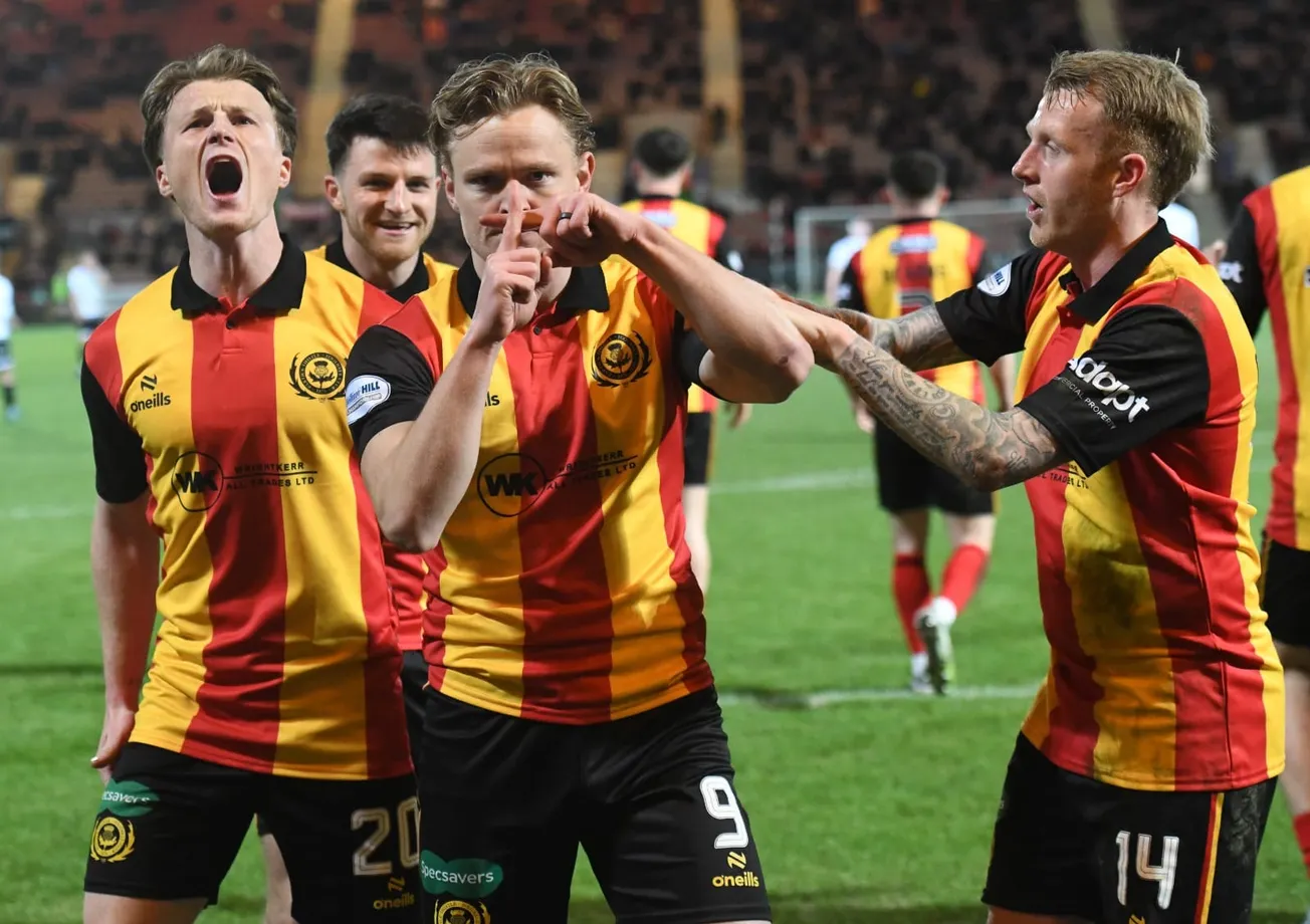 Thistle’s crown of thorns: the holiest team in Scottish football