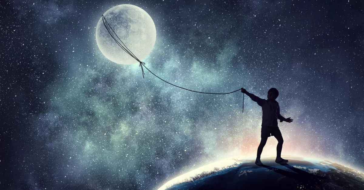 What Dreams Carry From the Parts We Hide