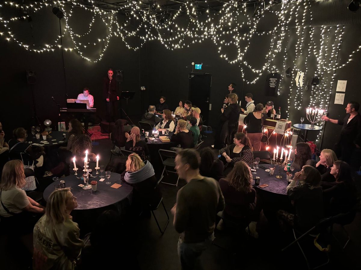 Om en månad är det Showcase på Konträr