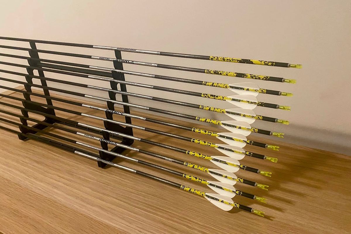 Skinny and fat arrow holder
