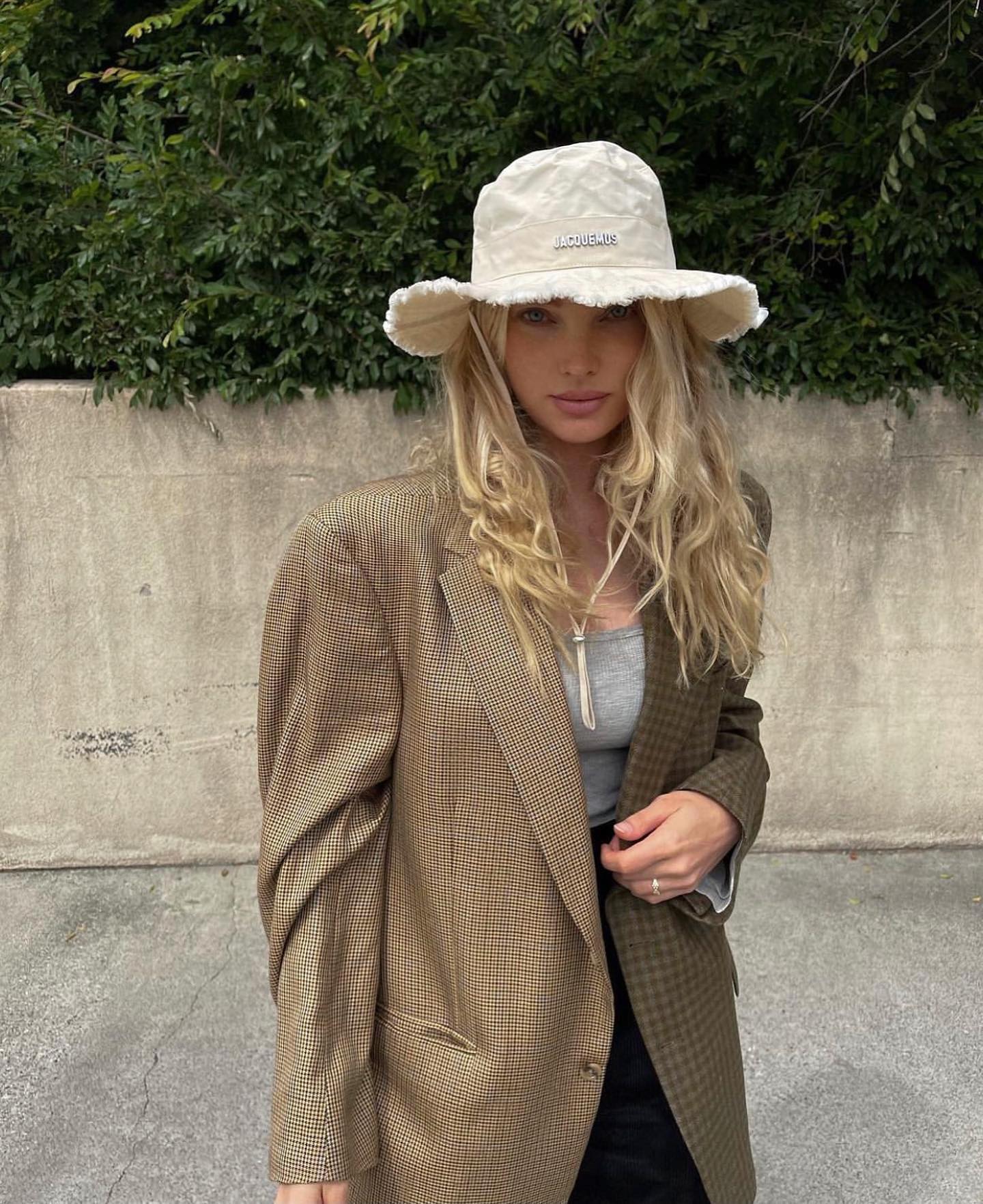 Model, Elsa Hosk in Havre studio blazer