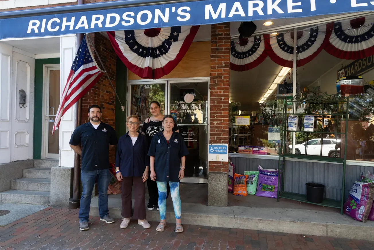Hassan Links Higher Costs to Tariffs, Policy Decisions in Portsmouth Stop