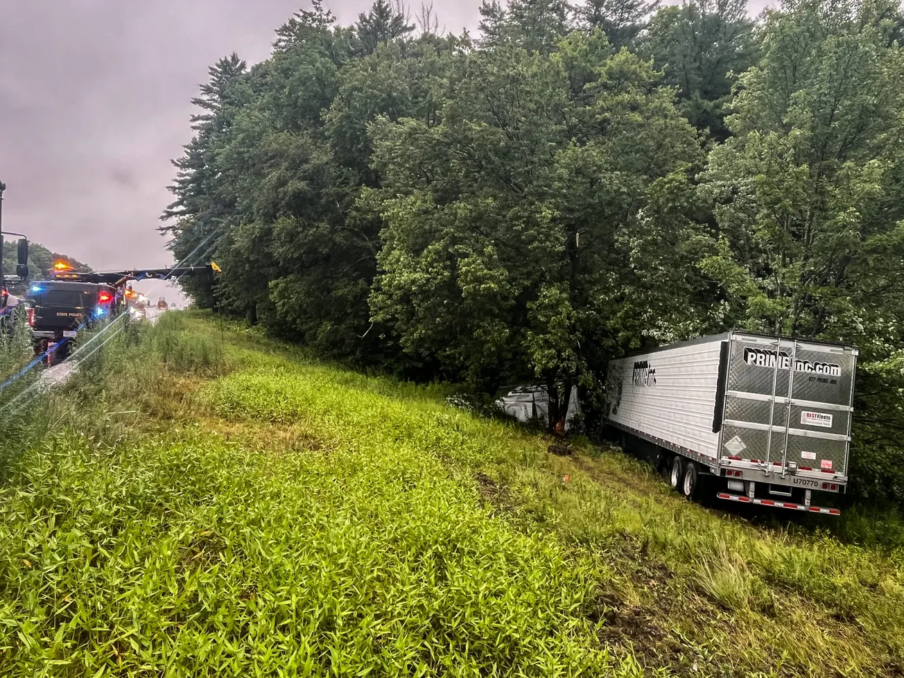 Tractor-trailer goes off Route 101 after crash with van
