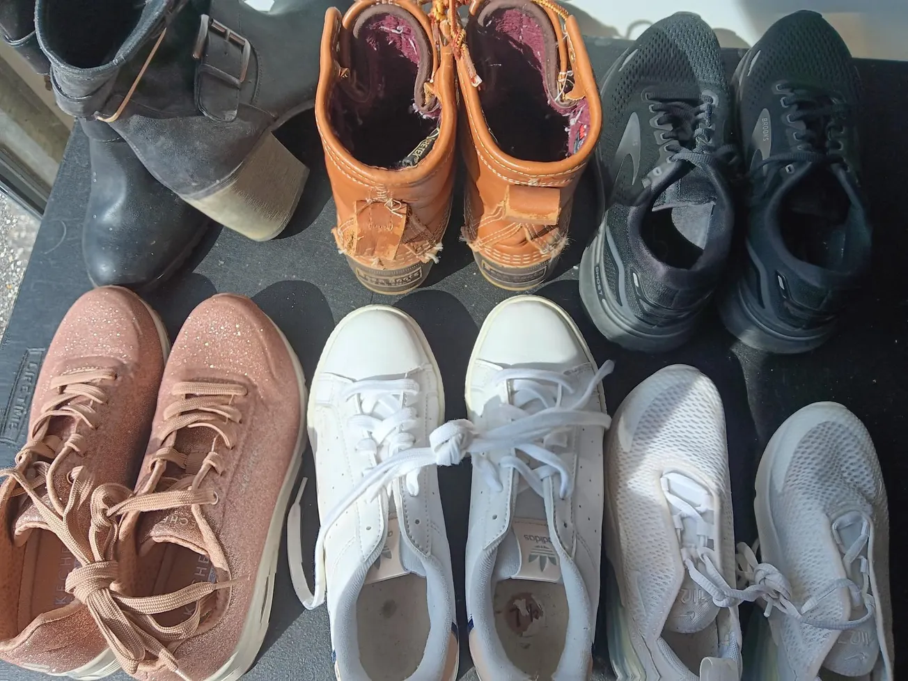United Way of Greater Nashua Hosts Drive-Through Shoe Donation Event August 18