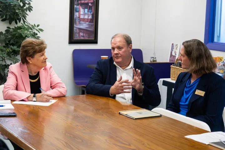 Shaheen Talks Aerospace Exports, Farnborough Airshow With NH Industry Leaders
