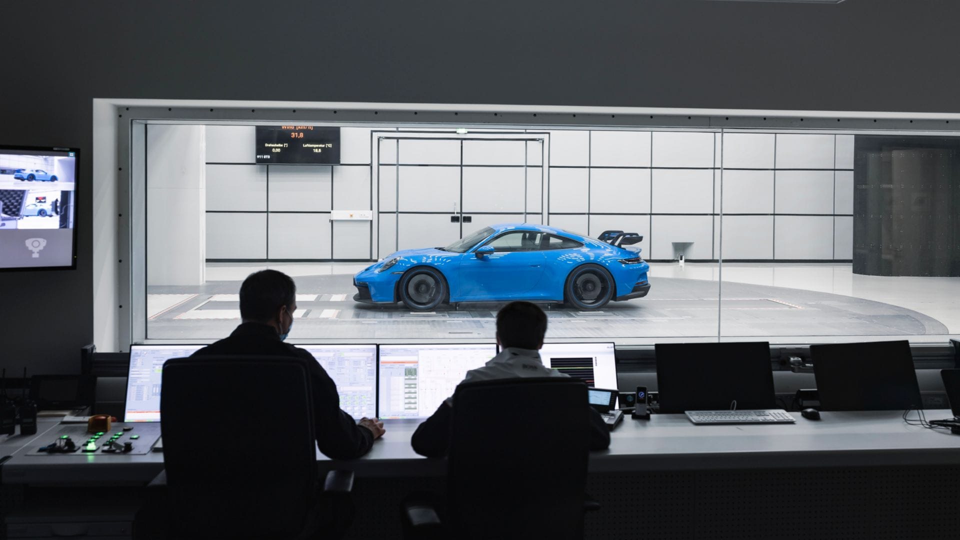Porsche: GT Racing & Development