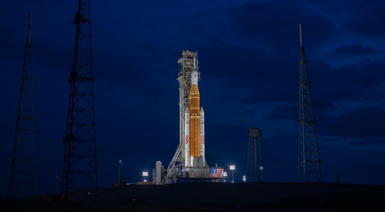 Ignition to the Moon - NASA’s Plan for a Permanent Lunar Base