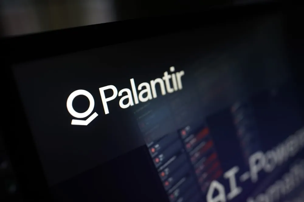 Palantir Technologies —The Data Engine Behind Modern Intelligence