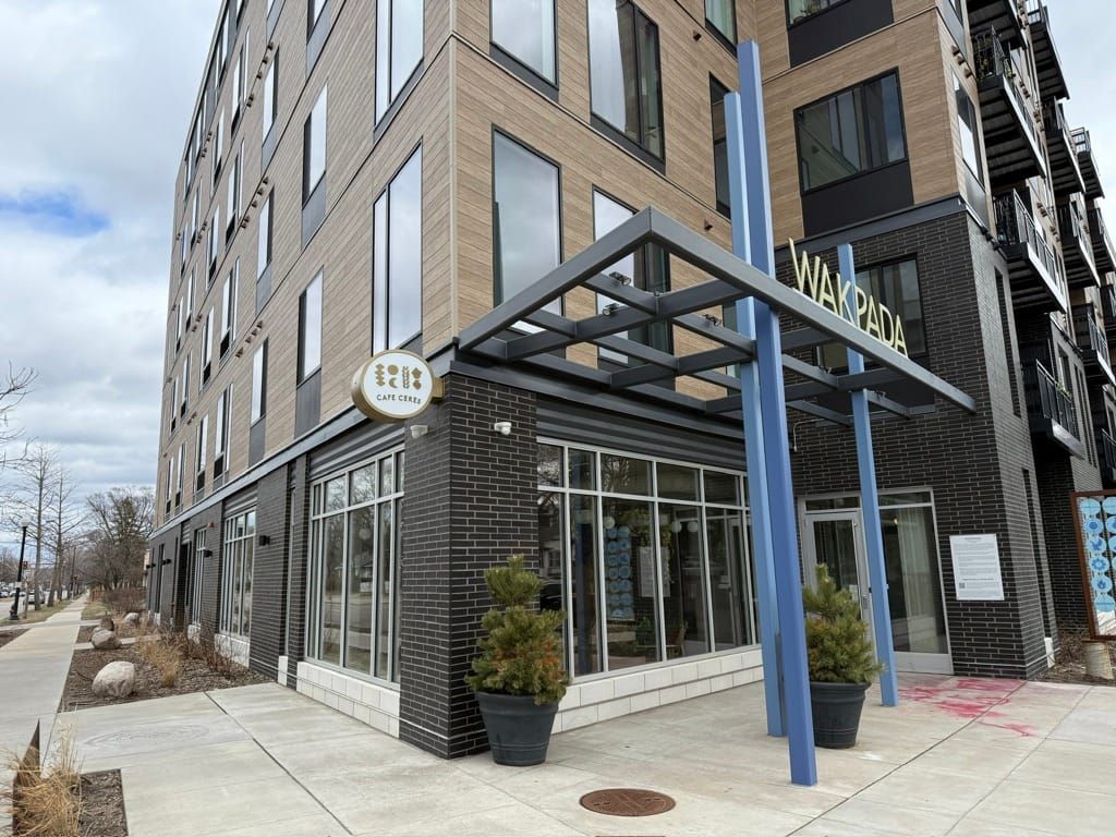 ☔ Mid-month miscellanea: April