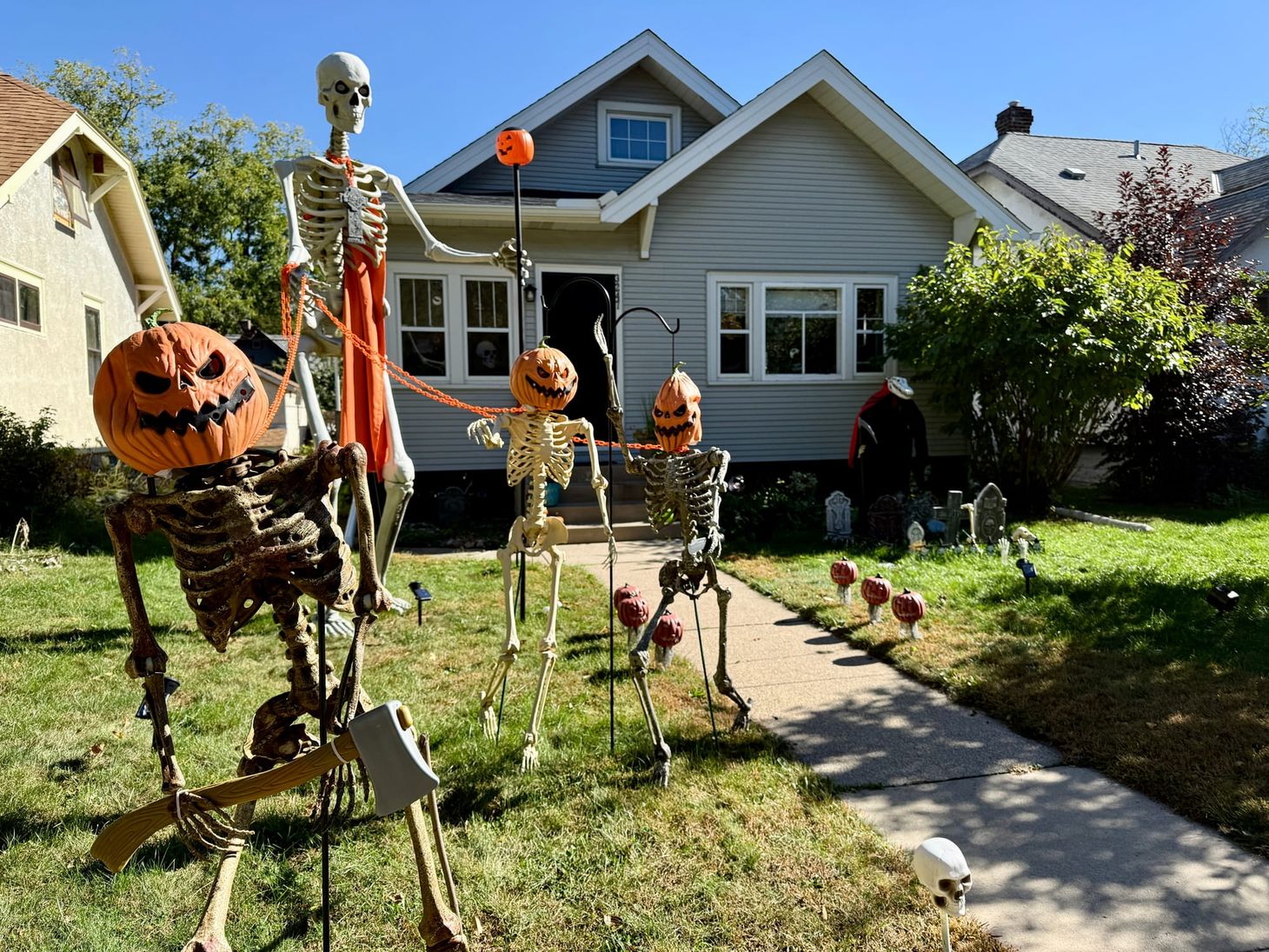 🎃 387 spooky yards