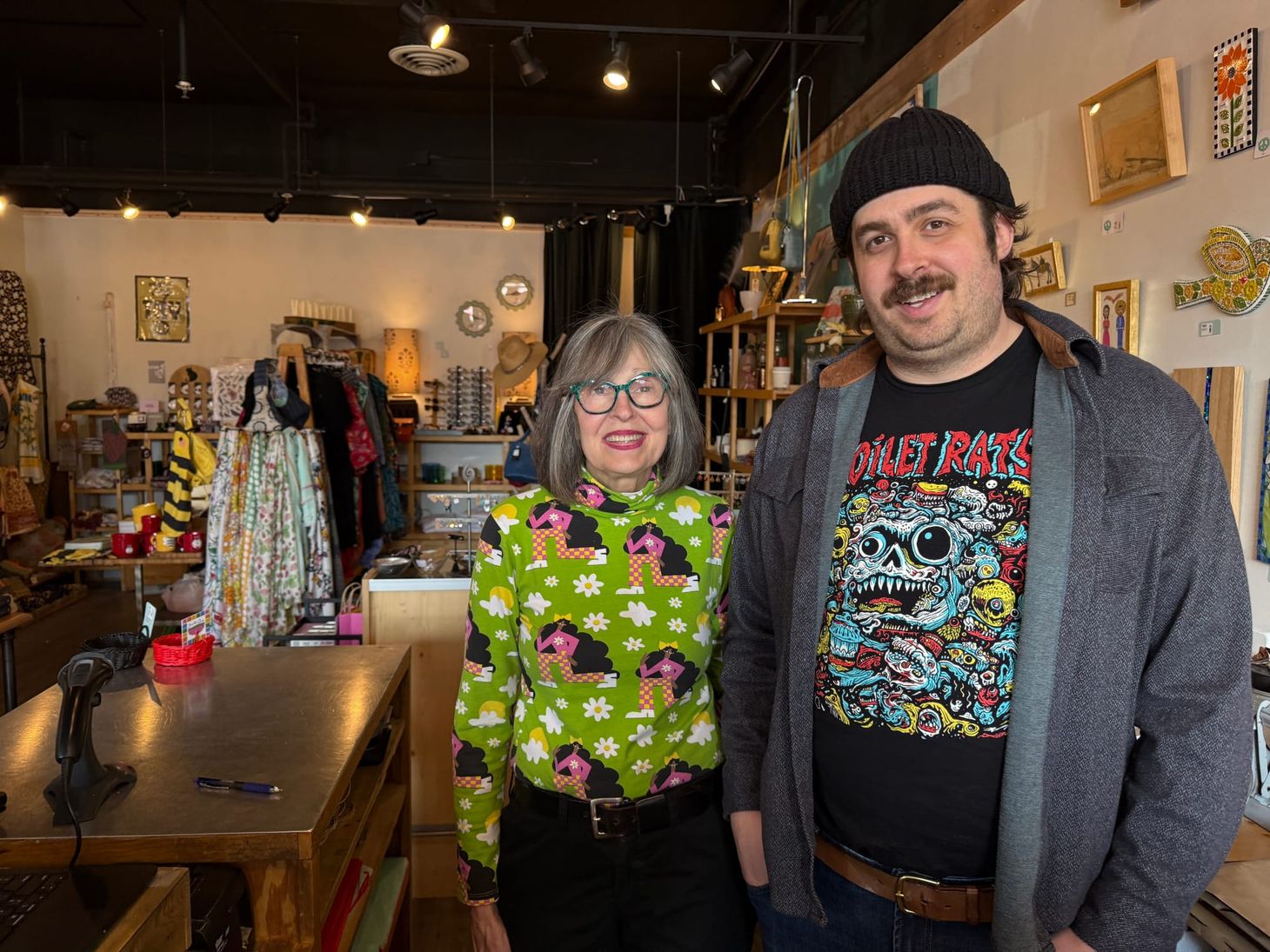 🎁 Corazon gift shop expanding into the old Papa Murphy's