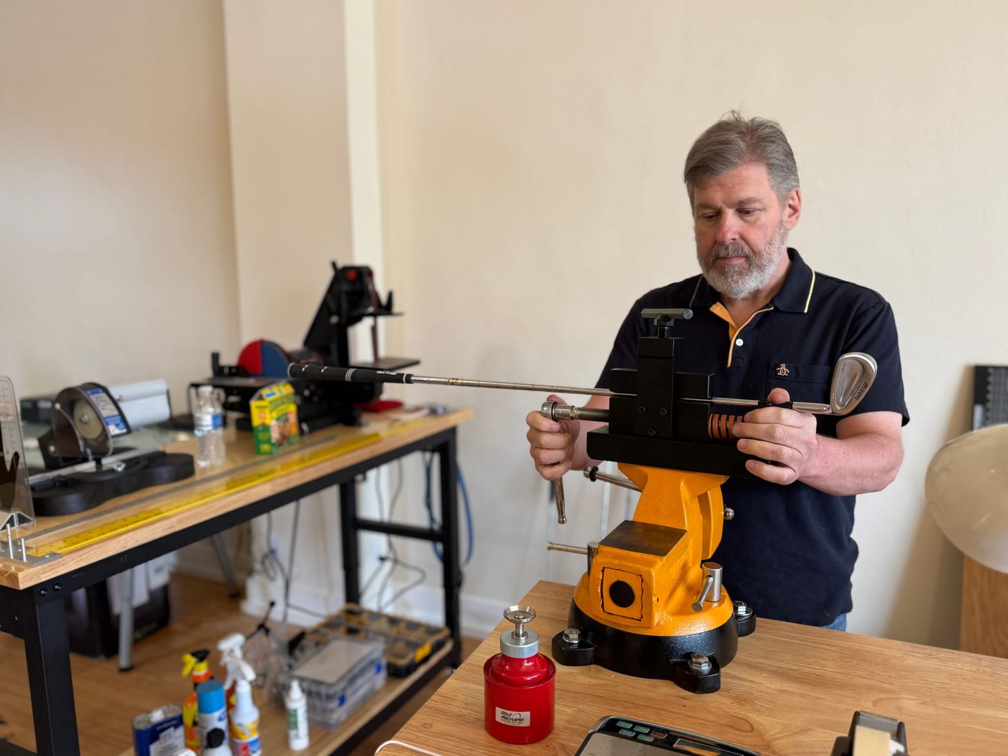 ⛳️ "Iron Loon" golf club repair shop coming to 40th and Lake