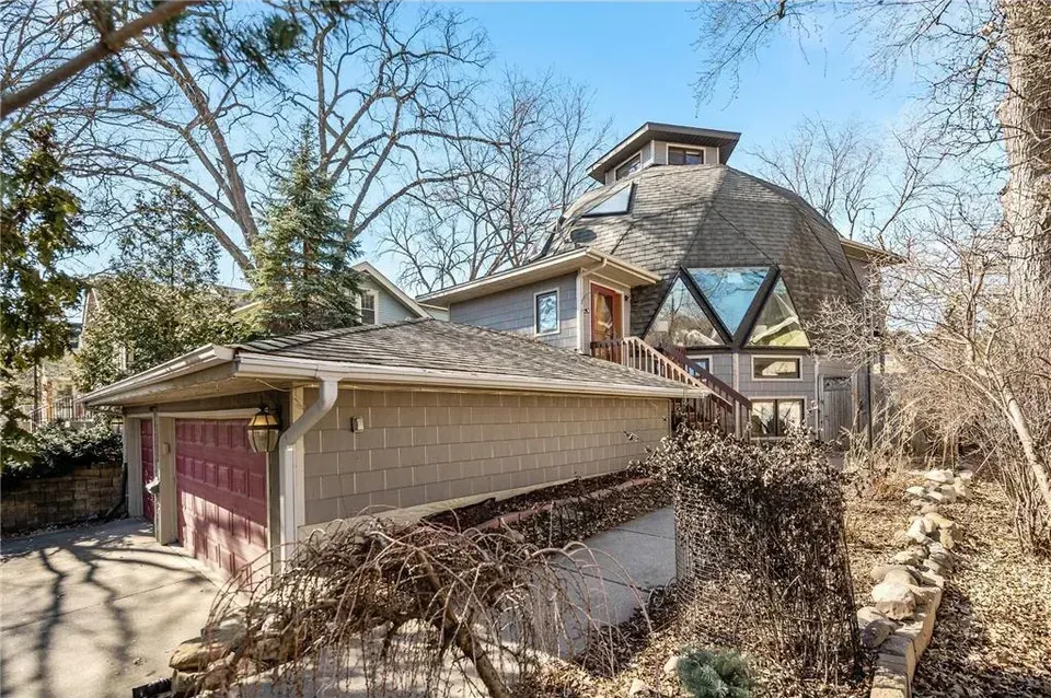 🍦 Weekly Whatevers: DQ's open, dome home for sale, LoLa artists on display