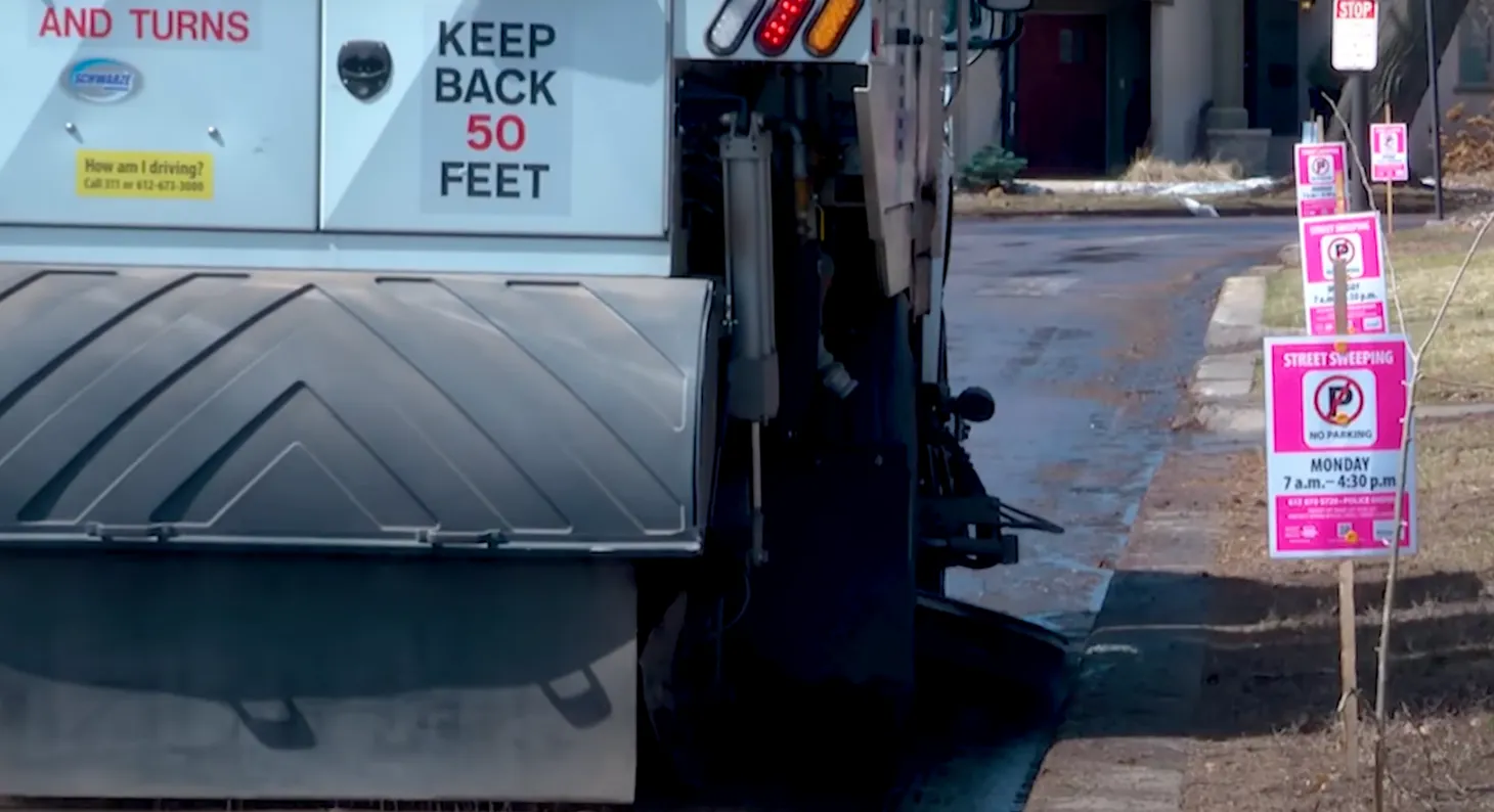 🚫 Don't get got: Street sweeping starts Wednesday