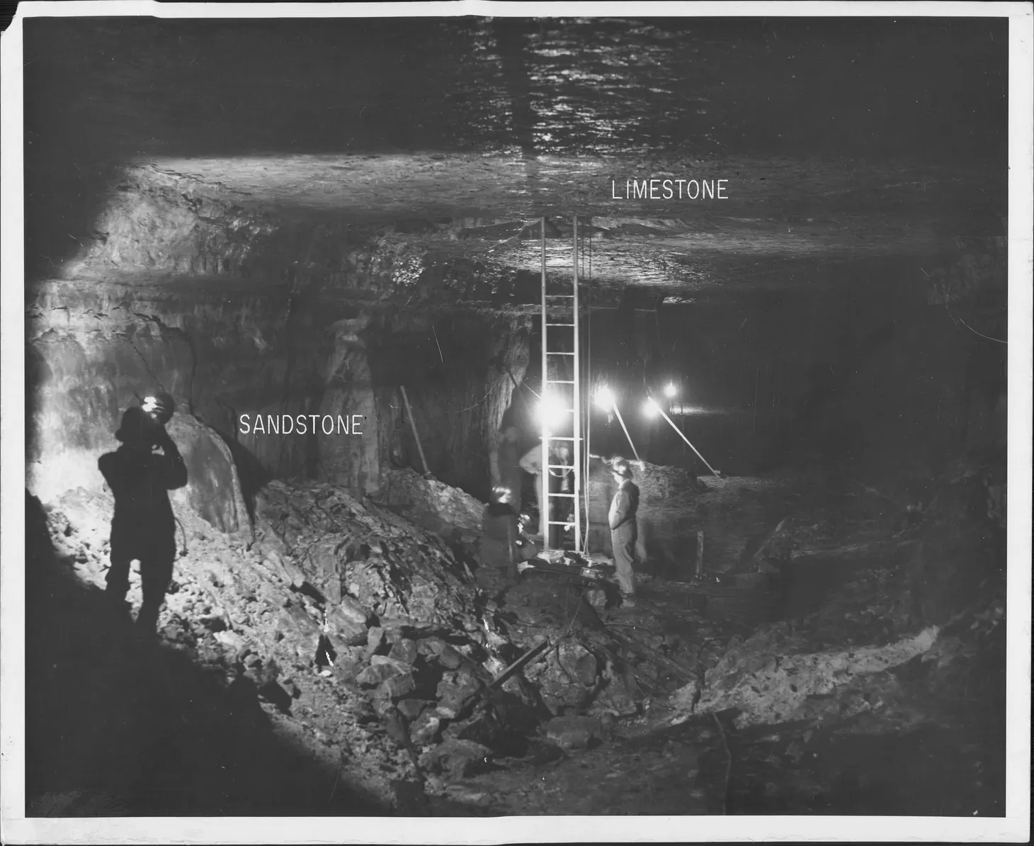🍙 The largest known cave in Minneapolis is in Longfellow