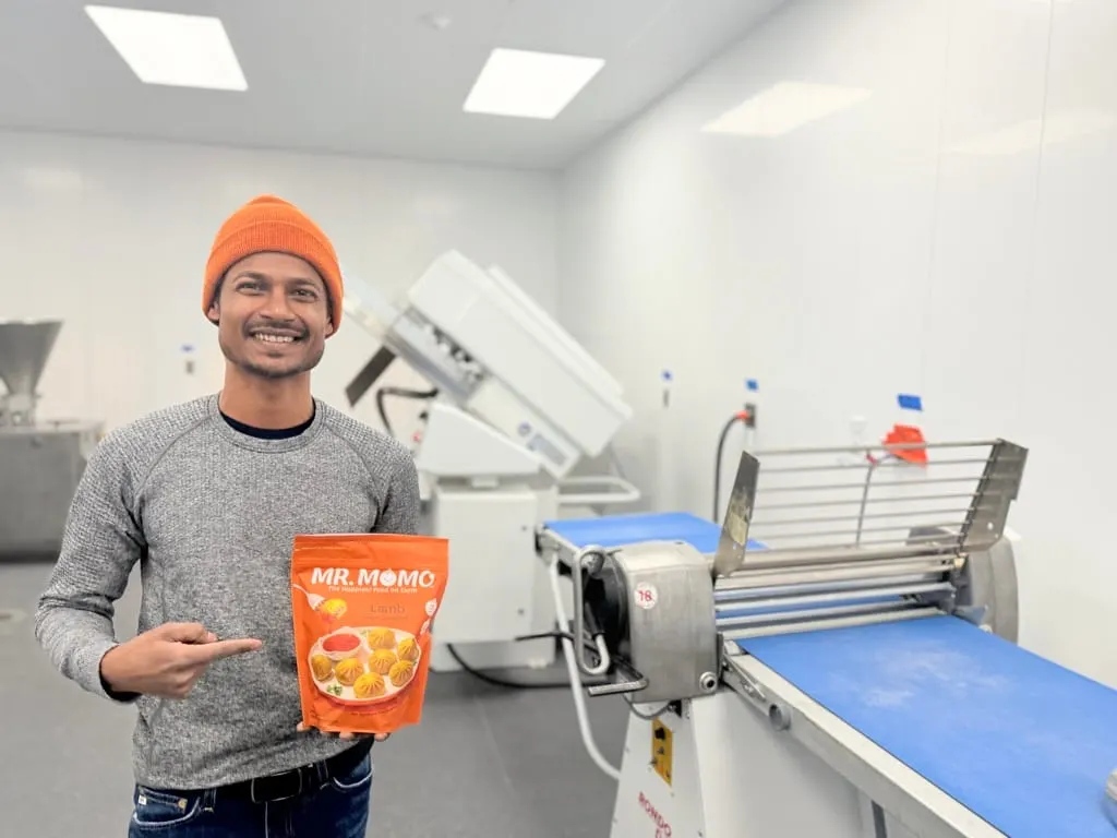 🥟 There's a momo factory inside the old East Lake Library