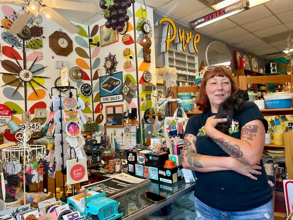 ☀️ Mid-June rundown: Turquoise Vintage and Buds Seed & Supply both moving